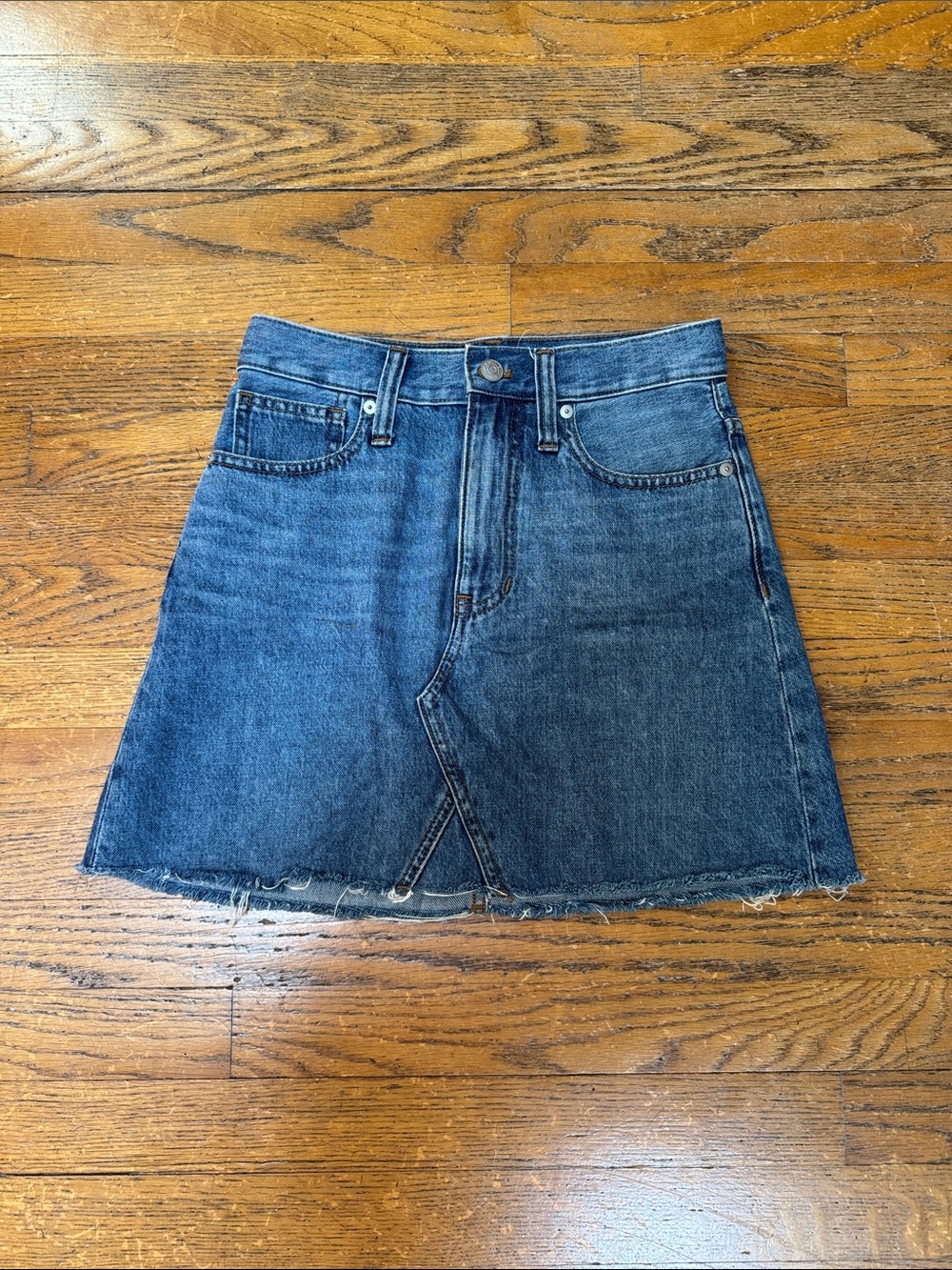 Madewell rigid denim a-line mini skirt. Size 24 - Picture 5 of 8